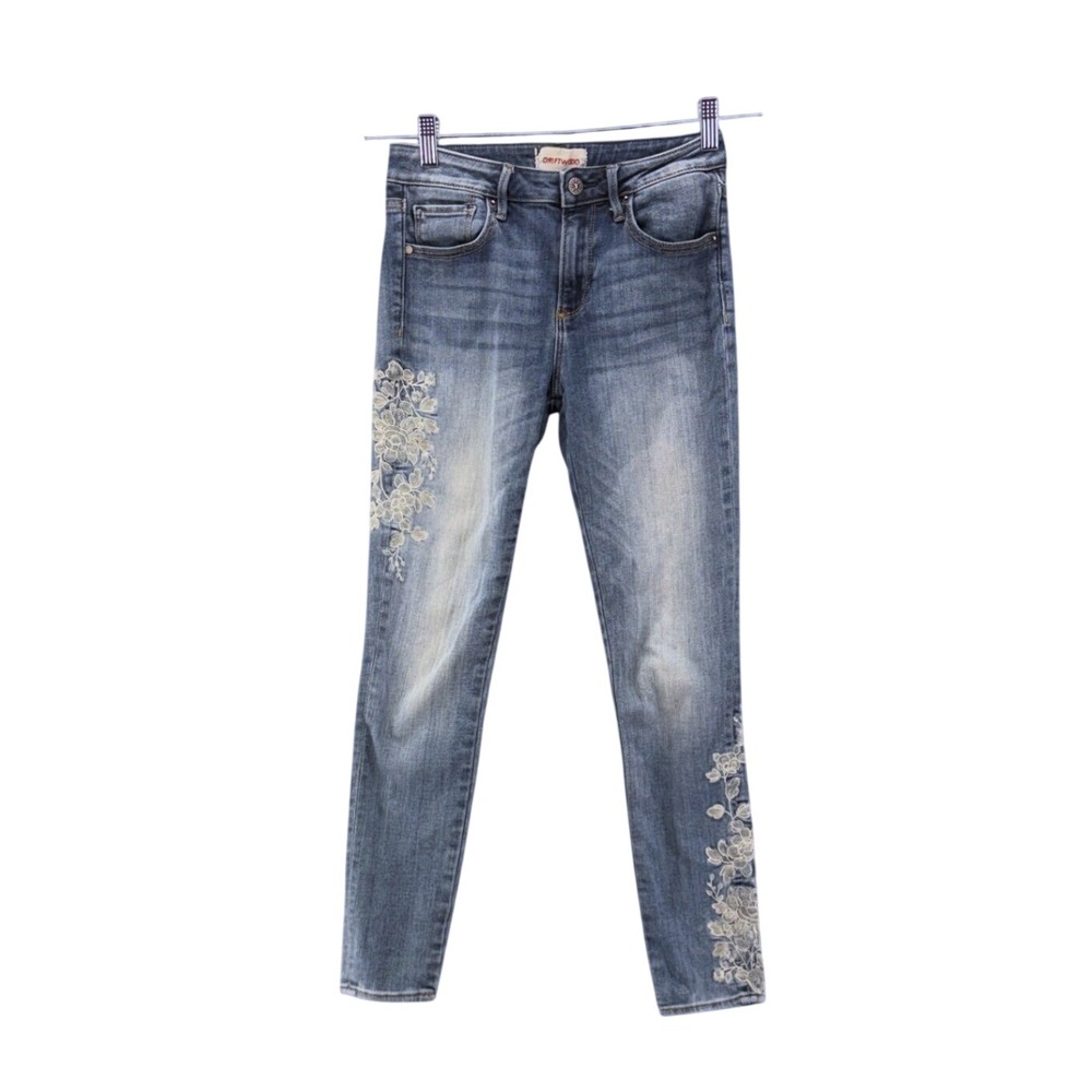 Driftwood Jeans 26 Jackie Blue Floral Embroidered Cropped Skinny Cottagecore